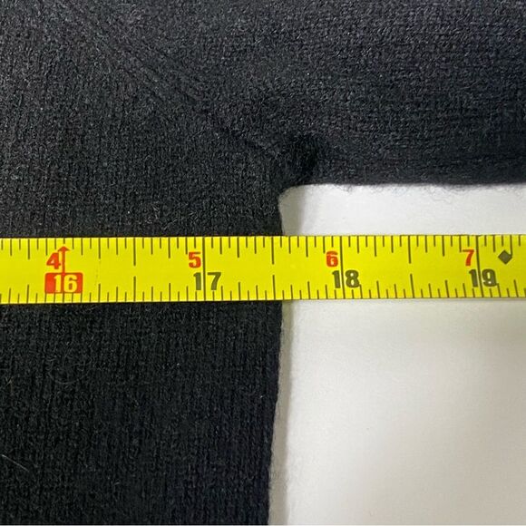 Wythe NY 100% Cashmere & Leather Black Crewneck Pullover Sweater Women's Size M - Picture 3 of 16